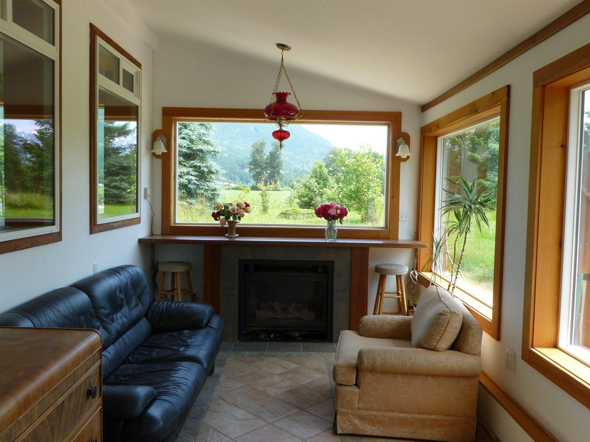 Harrison Hammond House Farmstay Harrison Mills Exteriér fotografie